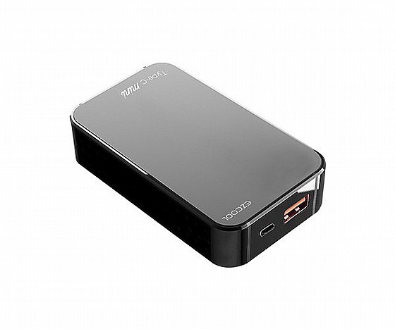 ���� ��������� ����� ���� EZcool Universal Power Adapter AD-710 65W Type-C