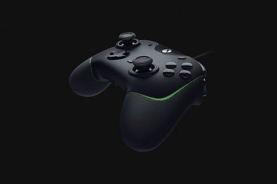 ��� ��� RAZER Wolverine V2 - ����� ����� + �������� Xbox One, Xbox Series X, Xbox Series S
